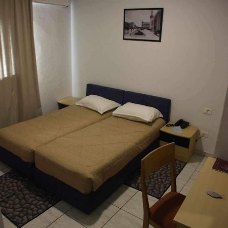 ספקס Hotel Amine מראה חיצוני תמונה