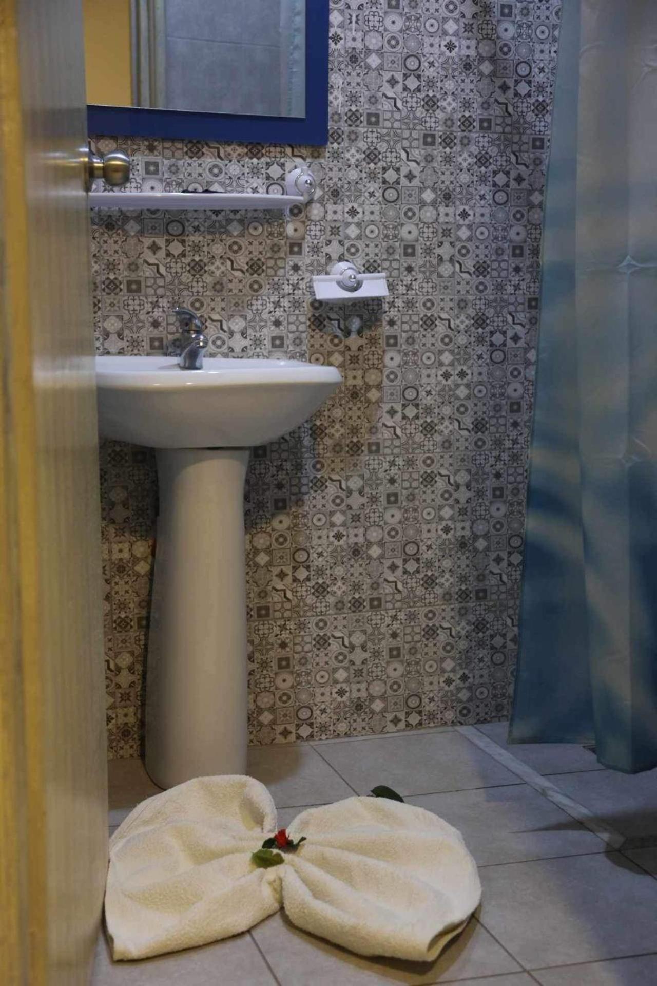 ספקס Hotel Amine מראה חיצוני תמונה